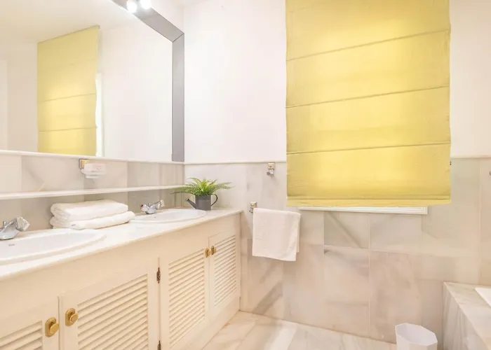 Cortijo Padierna El * 에스테포나